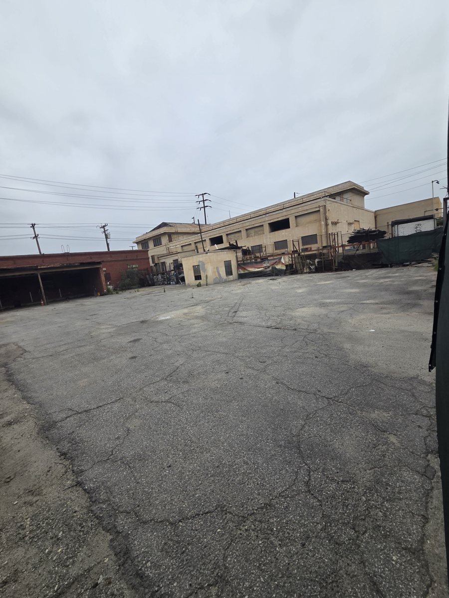 HP Parking — property photo