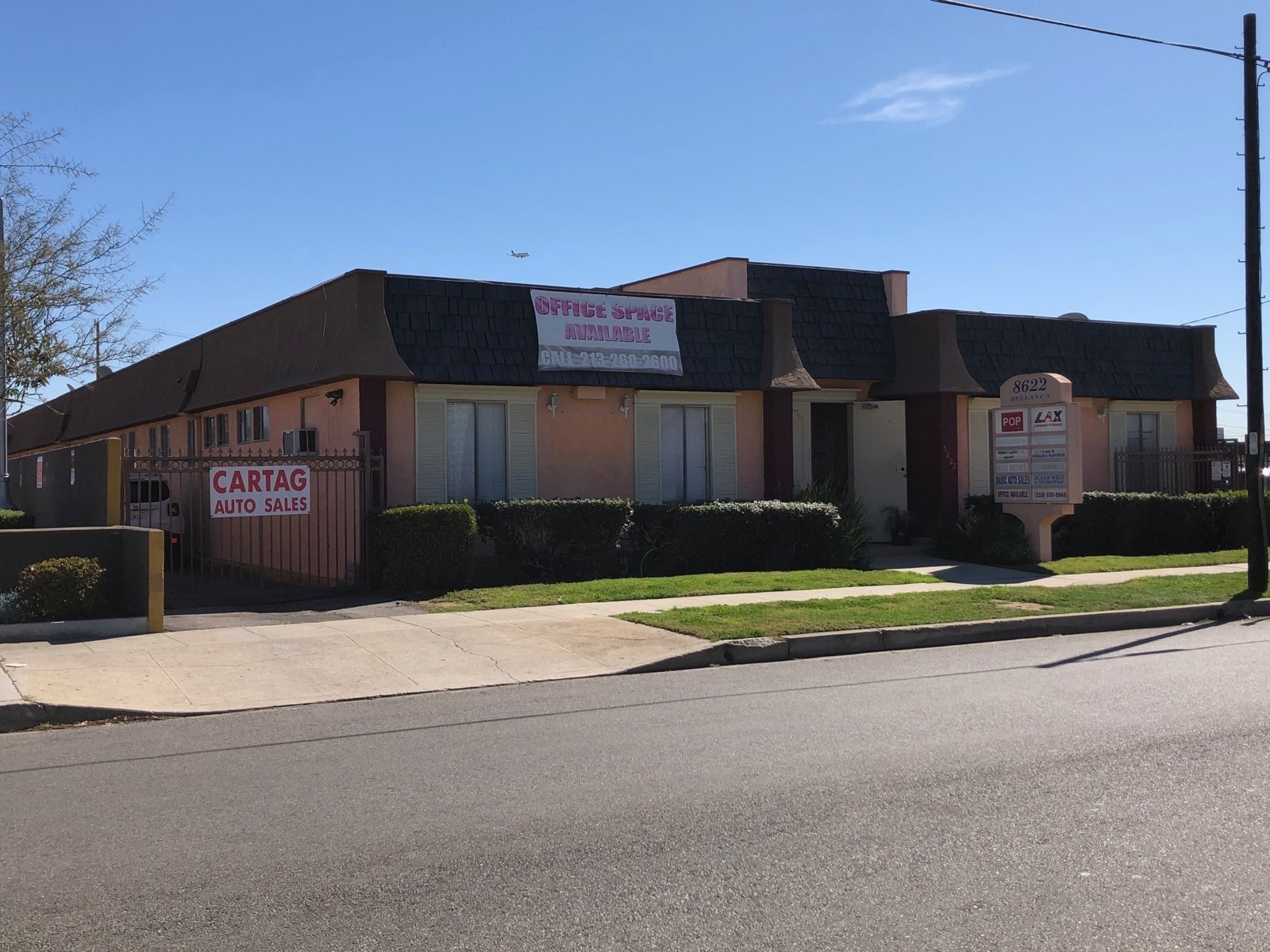 Property listing photo in Los Angeles, CA