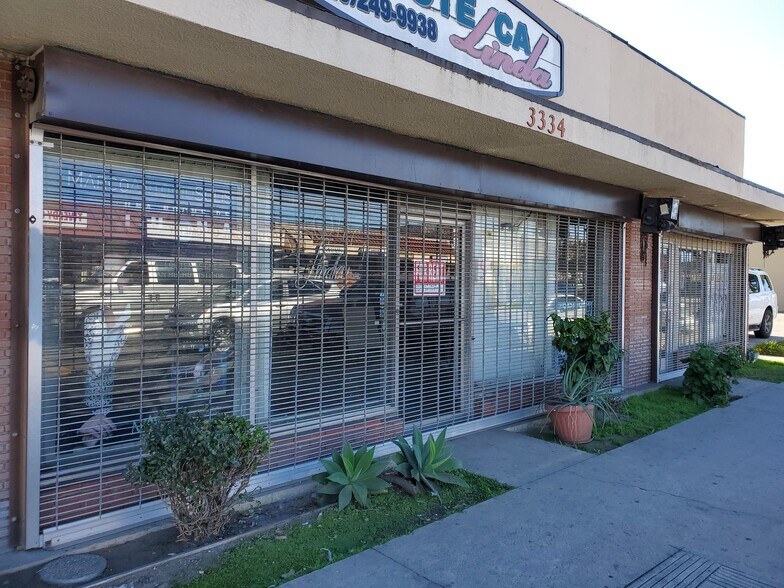 Commercial property listing photo in South Gate, CA