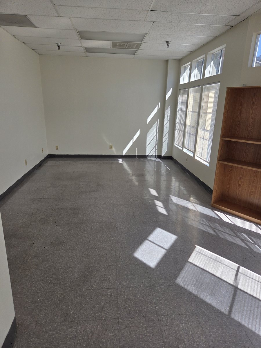 Unit 202 HP — property photo